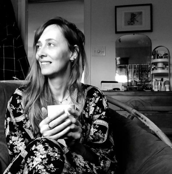 Meet your Posher, Floo - Picture 1 of 1